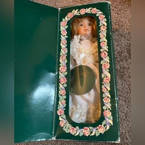 Brinn Collectible Spring Miss porcelain doll